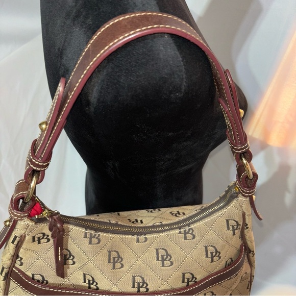 Dooney & Bourke DB Signature One Strap Shoulder Bag - Picture 5 of 9